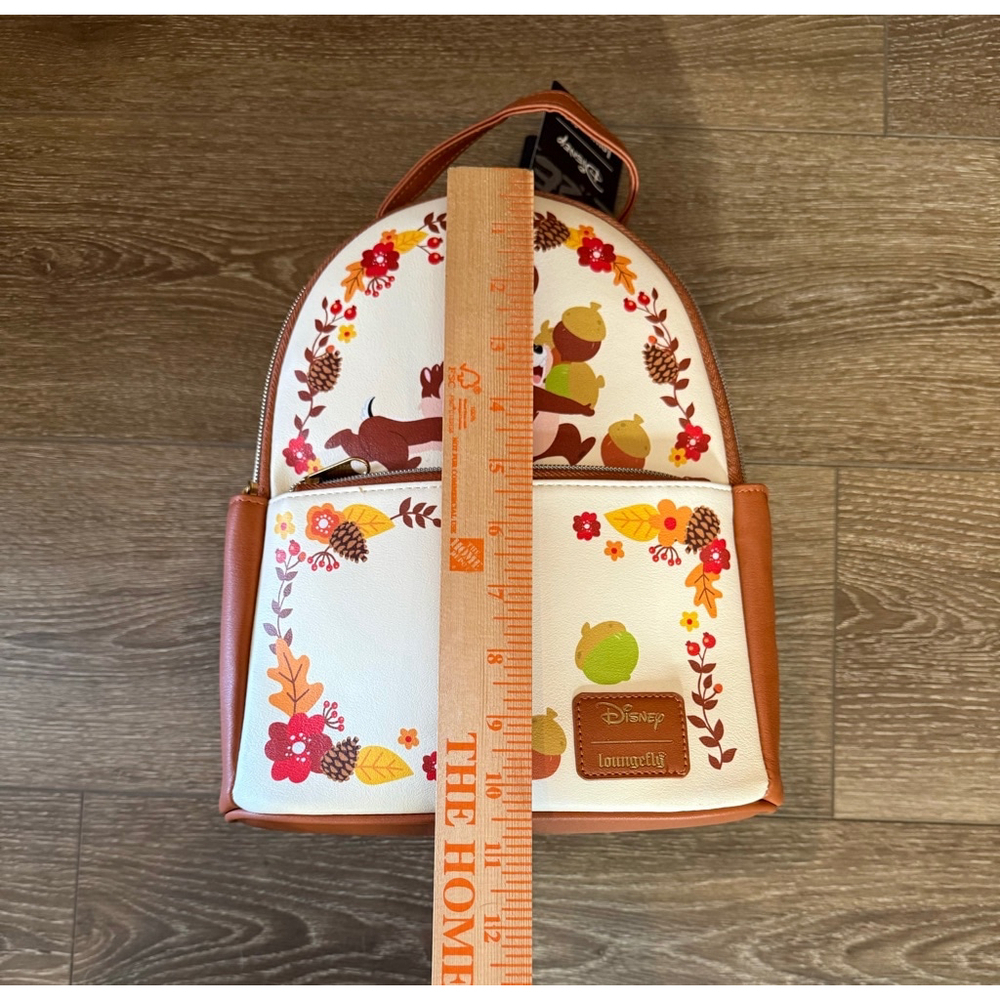 Chip ‘n’ Dale Loungfly Acorns Mini Backpack NWT - Picture 7 of 9